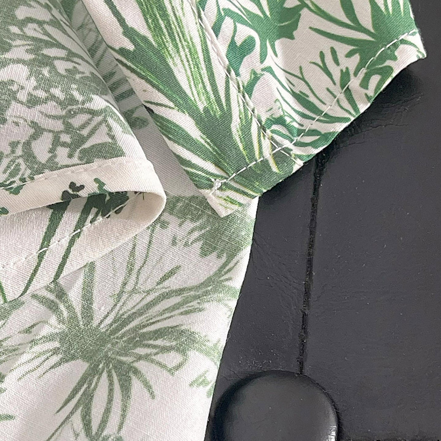 Best Hawaiian Shirt for Medium and Large Dogs